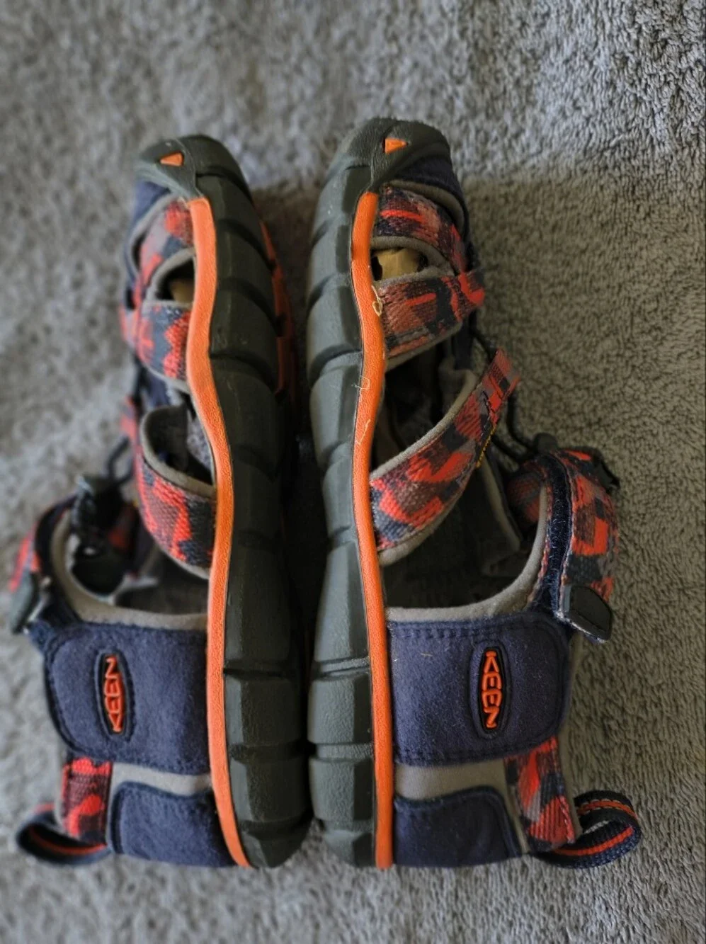 Keen Kids Sea Camp II Water CNX Hiking Sandals Orange Blue Size 2 Beach Play